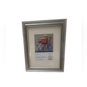 ❤️ MAINSTAYS PHOTO FRAME HOLD 8x10" PICTURE PLASTIC DISTRESSED SILVER